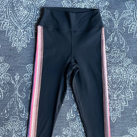 Spiritual Gangster Sparkle Stripe HW Leggings Size Small - Picture 7 of 12